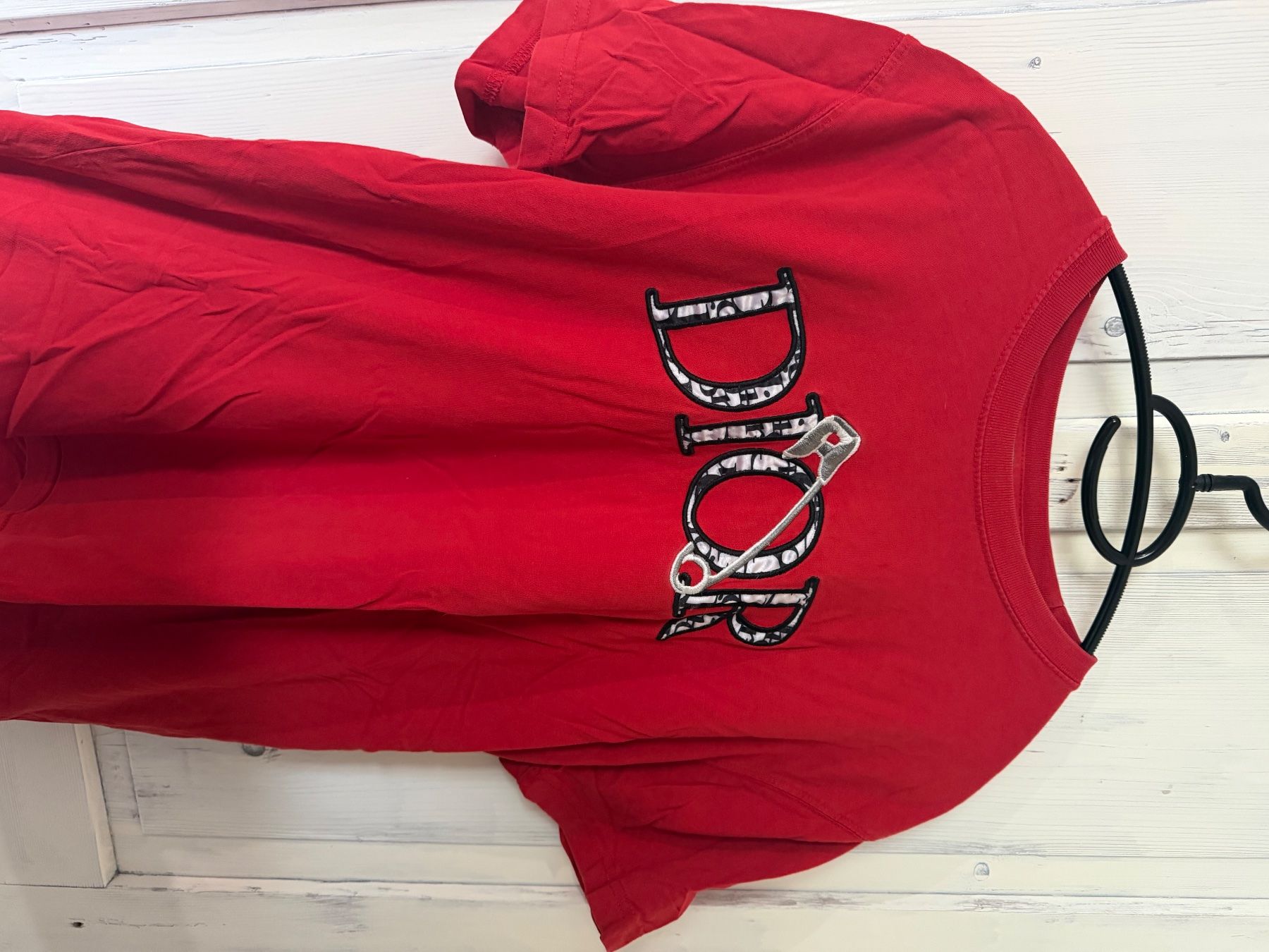 Dior T-Shirts: Dior T-shirt – Gebraucht aus Innertkirchen von shu_v7bj