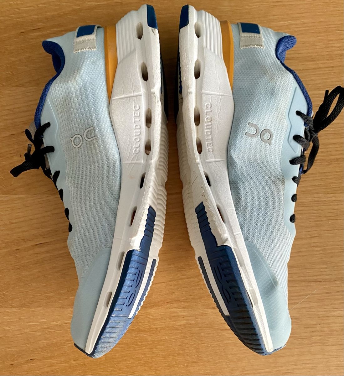 On Scarpe da uomo: Baskets On Running CloudTec bleu clair pointure 45 – Usato da Lausanne venduto da Vracorama 3