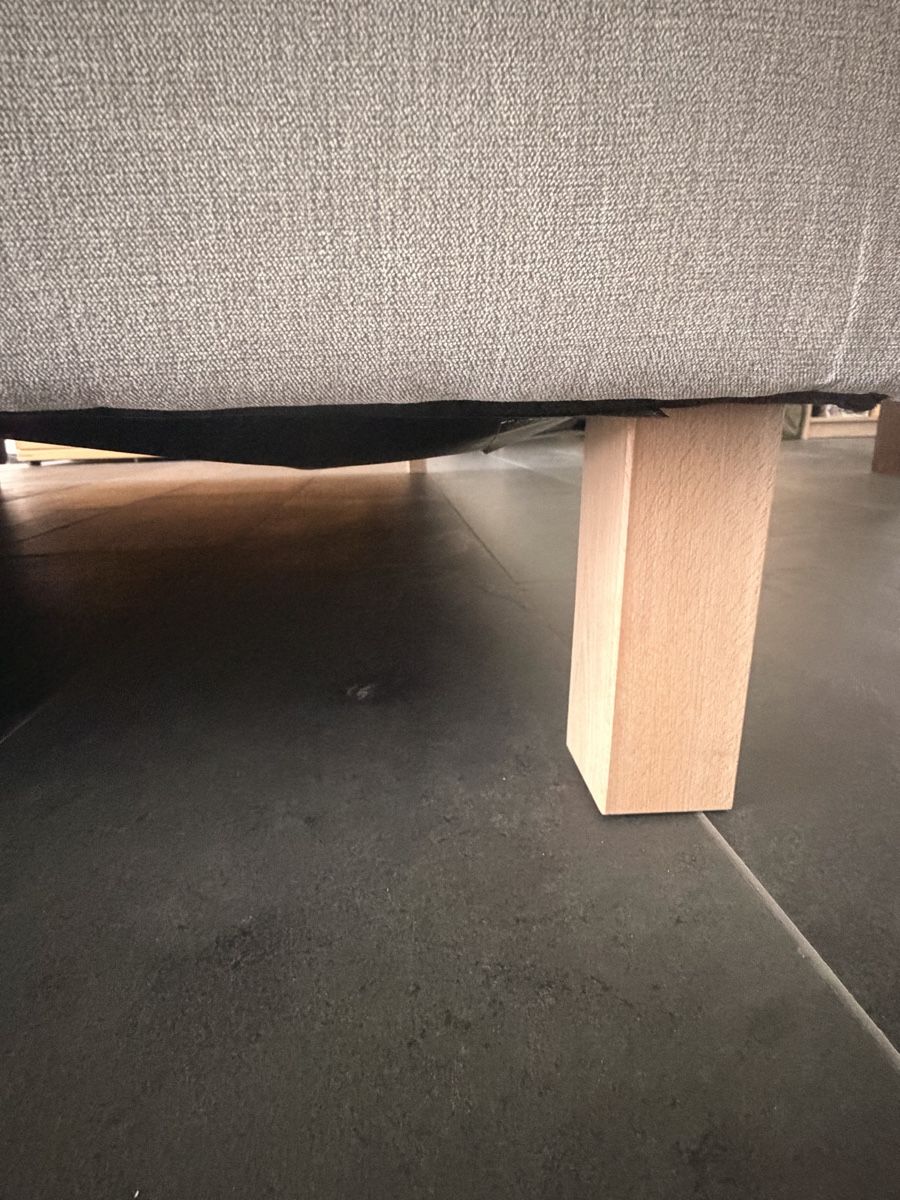 Divani: ZU VERSCHENKEN!! Gemütliches Ecksofa, hellgrau – Usato da Hägglingen venduto da NLB-96 1