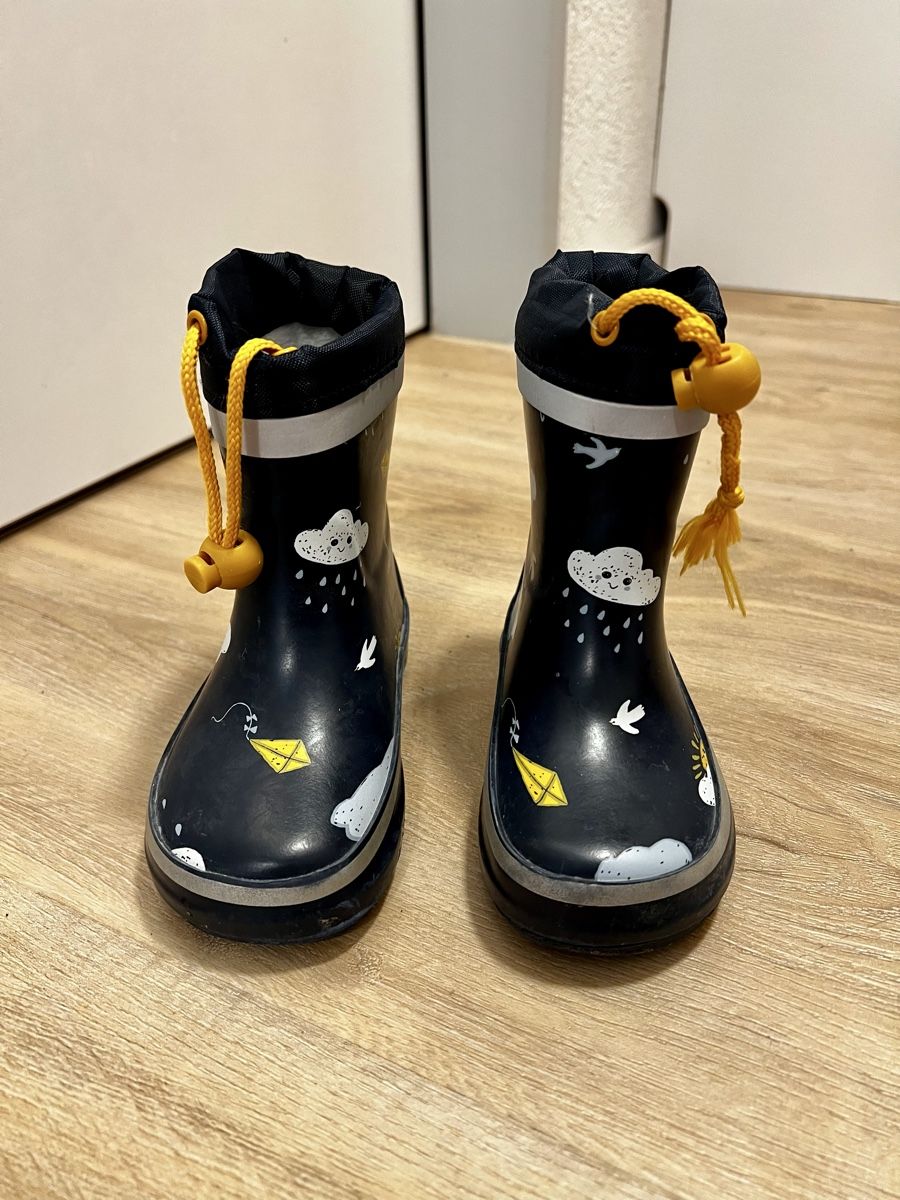 Scarpe per ragazzi: Kinder-Regenstiefel, Größe 22/23 – Usato da Zürich venduto da GOJ_fr6c