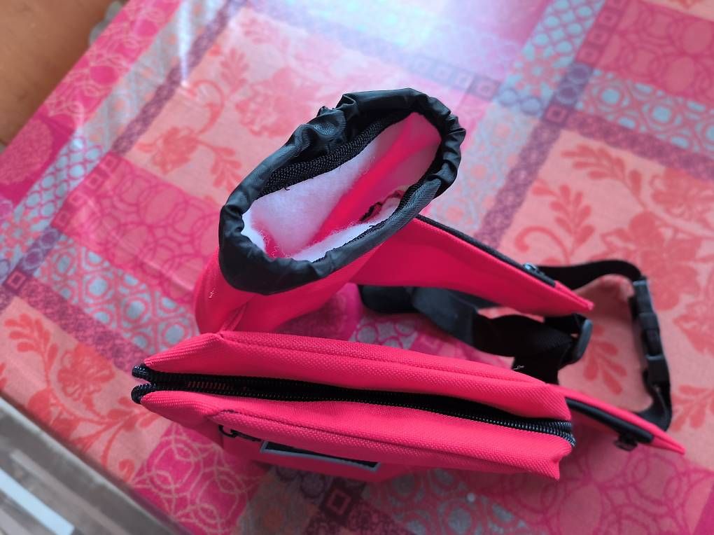 Taschen: Bauchtasche mit Flaschenhalter – Gebraucht aus Grub-AR von Medora 1