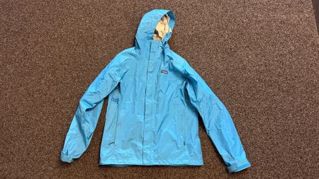 Patagonia Regenjacke, hellblau, Grösse M