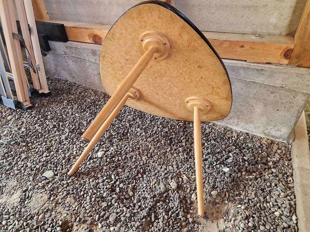 Tische: Wohnzimmertisch Midcentury – Gebraucht aus Zweisimmen von lowbay 2