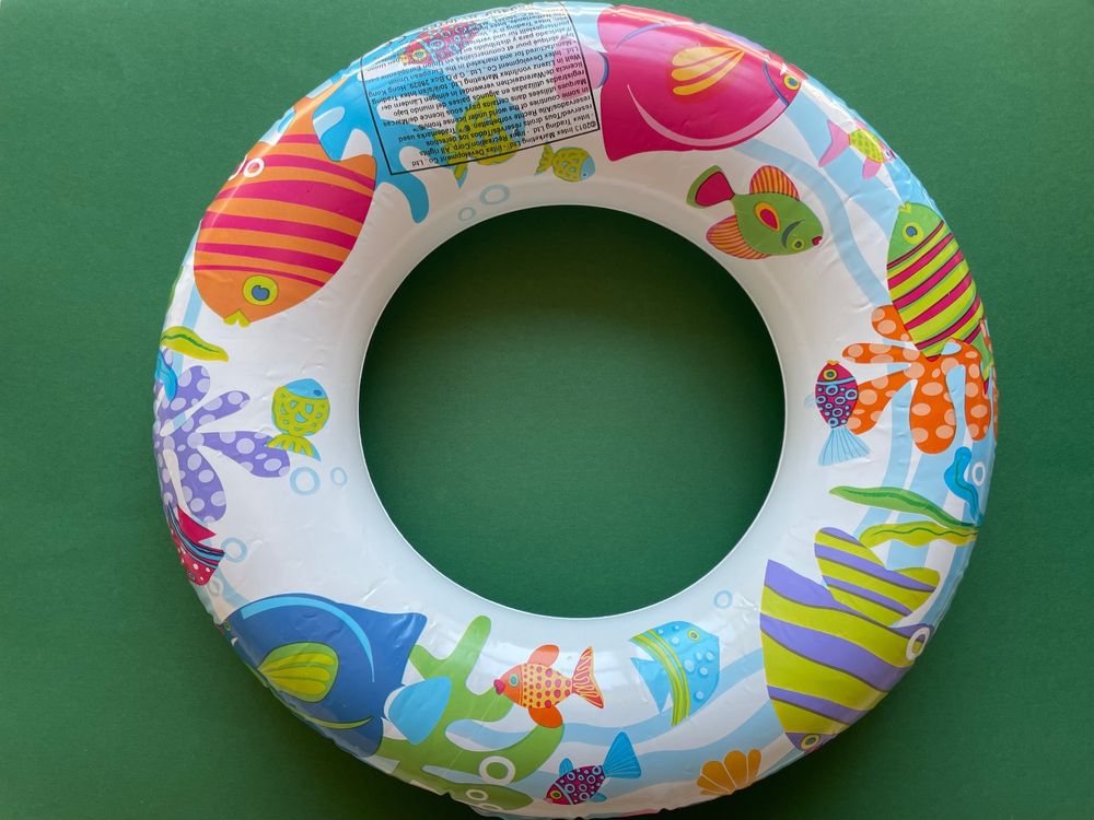 Schwimmboje – 24 X 8 X 15 Cm – EVA – Beintrainer Für Erwachsene – Verbessert Haltung & Beinkraft – Für Pool & Schwimmtraining – Buntes Design