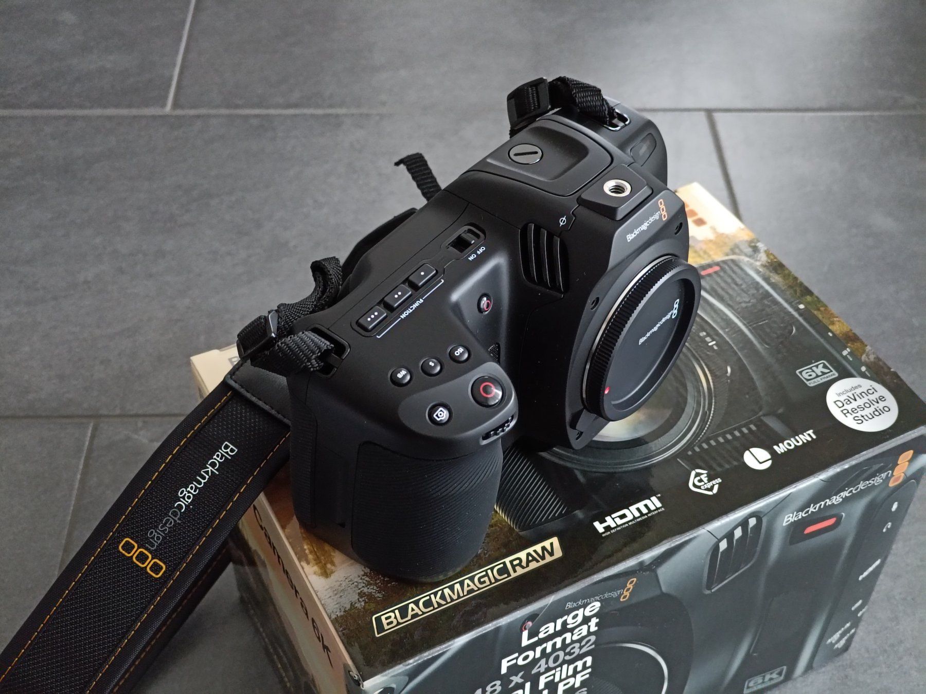 Fotocamera: Cinema Camera: Blackmagic 6k full frame + 1TB externe SSD – Nuovo (secondo la descrizione) da Tägerig venduto da Gaston_99 1