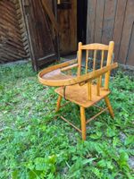 Ancienne chaise d'enfant