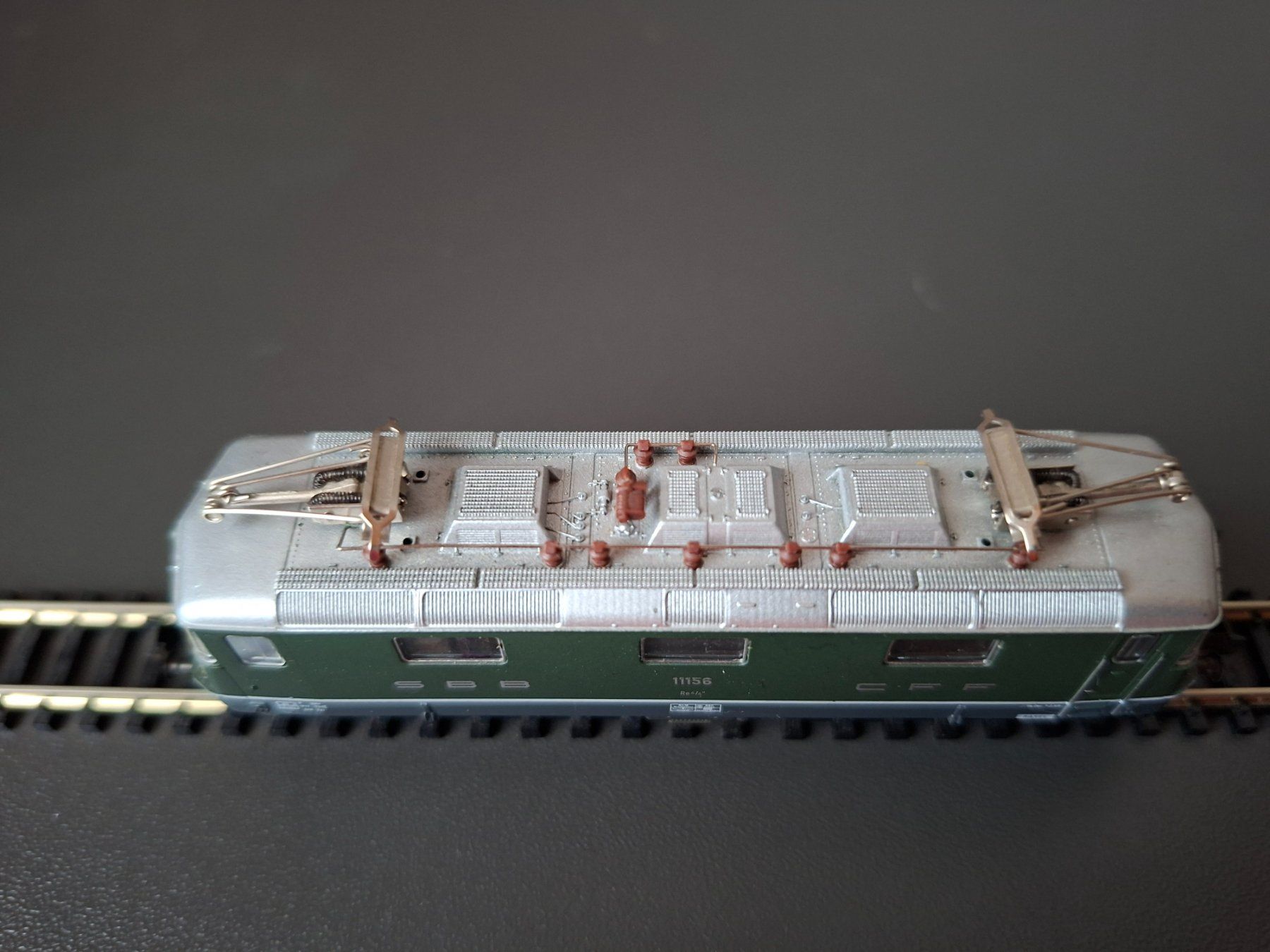 Fleischmann Modellini di ferrovie: Re 4/4 II Fleischmann 7340 – Usato da Liesberg Dorf venduto da Wispli3 4