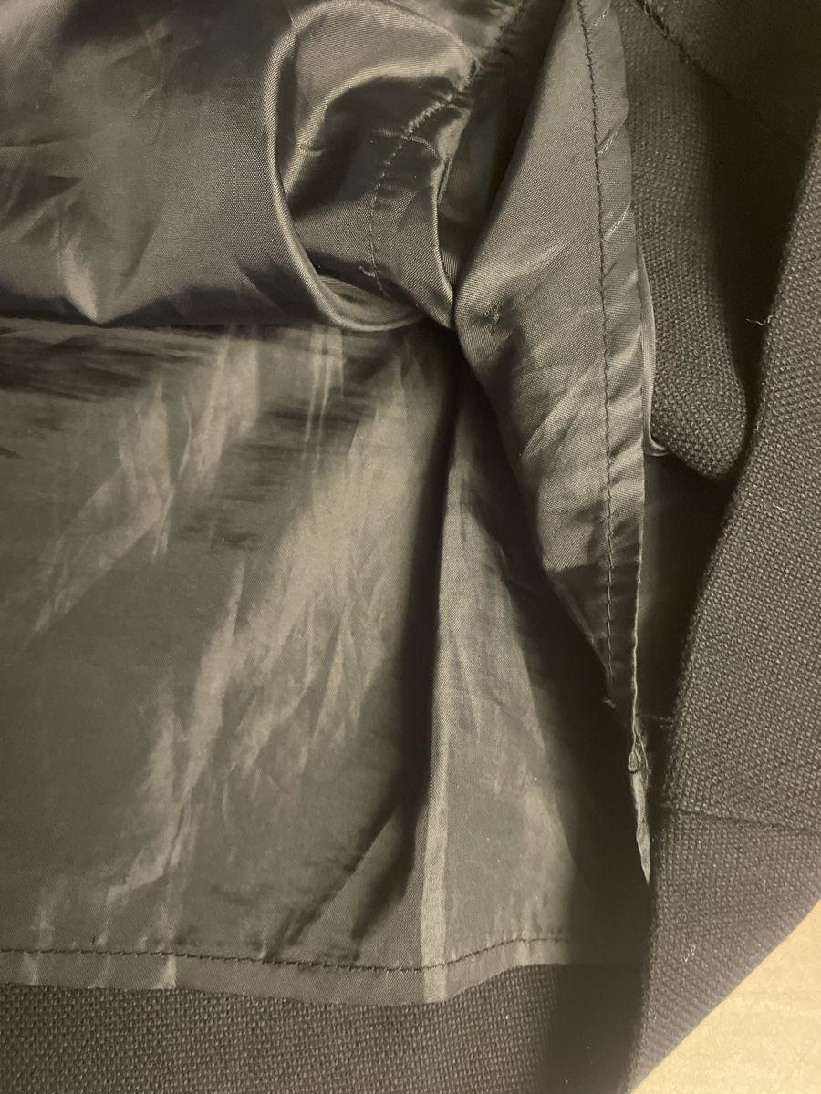 H&M Jupes: Schwarzer H&M Jupe Gr.42 – D'occasion à Obergerlafingen par cabo4 3