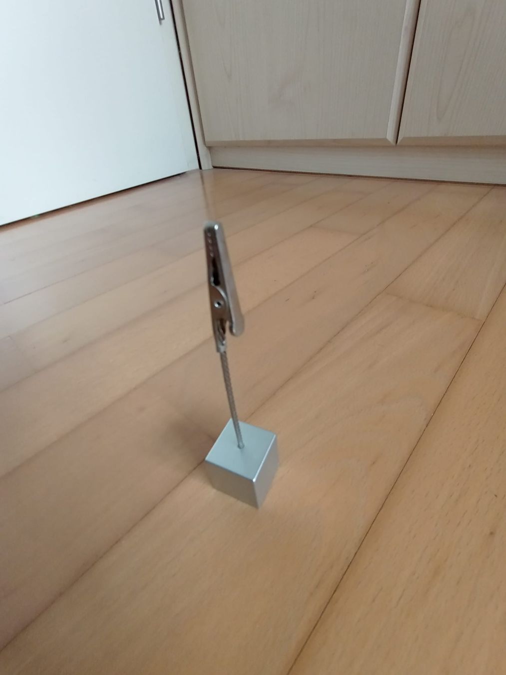 Wandhalterungen: Fotohalter – Gebraucht aus Wädenswil von Mirm1.0