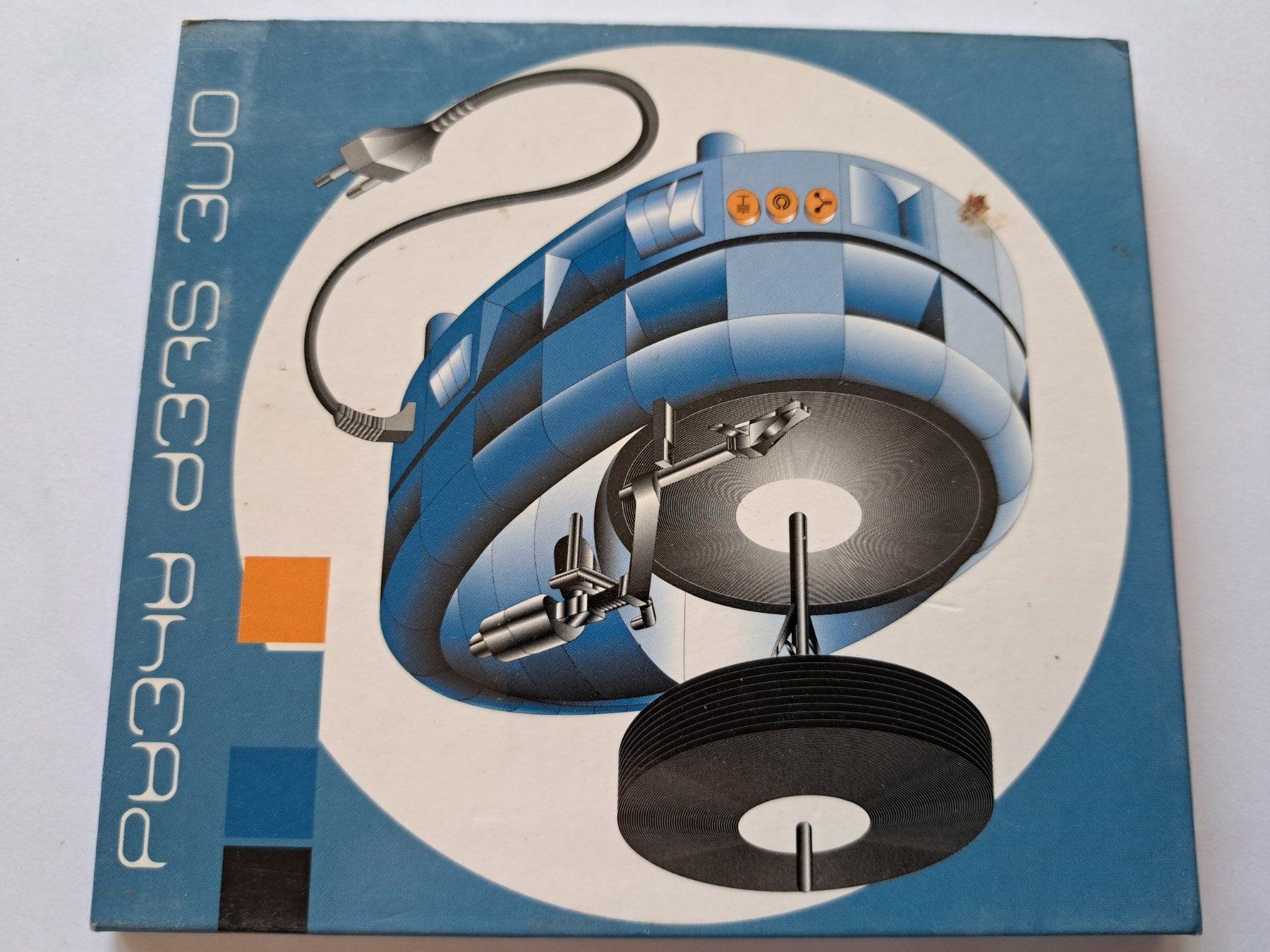CDs: CD One Step Ahead ( Compilation future jazz )  – Gebraucht aus Pully von bro_n52j