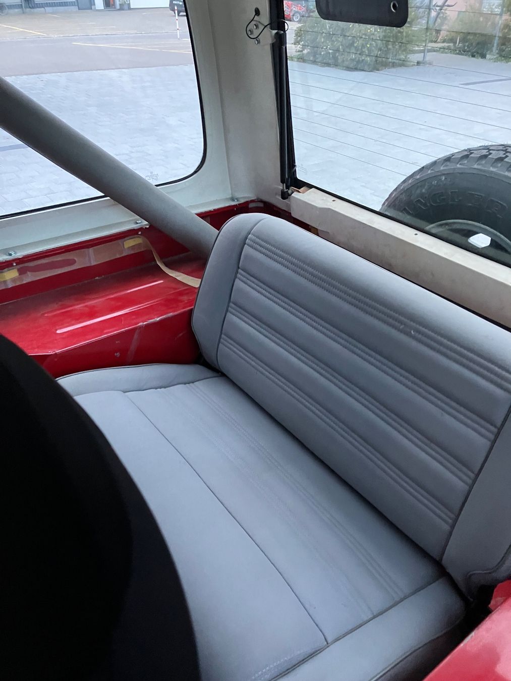 Jeep Autos: Jeep Wrangler laredo – Gebraucht aus Appenzell von bla_qh9l 4