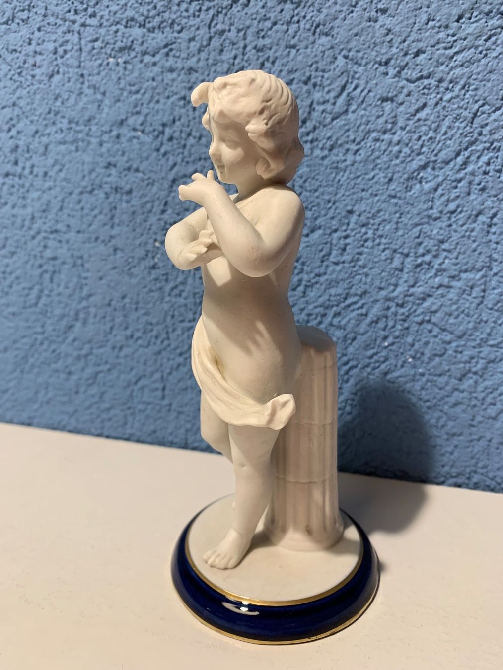 Figuren: Statuette en biscuit – Gebraucht aus Veytaux von Latourelle 1