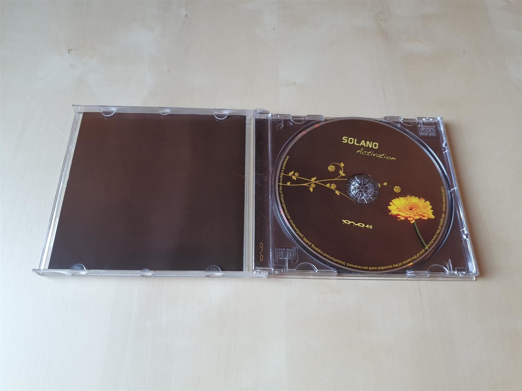CDs: Solano Activation – D'occasion à Stansstad par collectorsshop 2