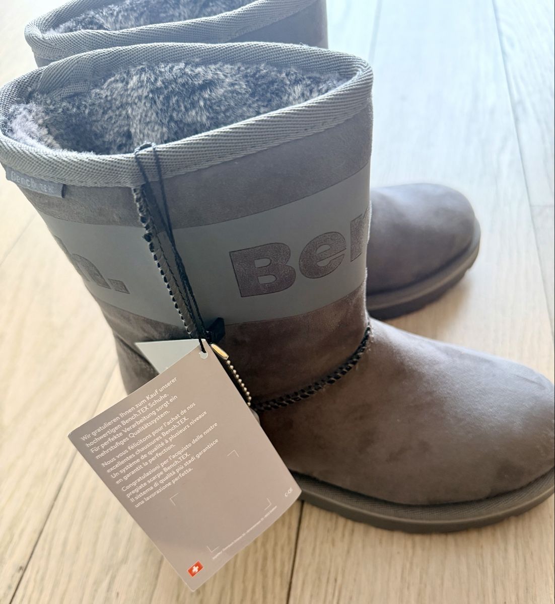 Bench Scarpe per ragazze: Bottes Bench.TEX grises taille 34 NEUVES – Nuovo e nell'imballaggio originale da Lausanne venduto da mik_l5py 2
