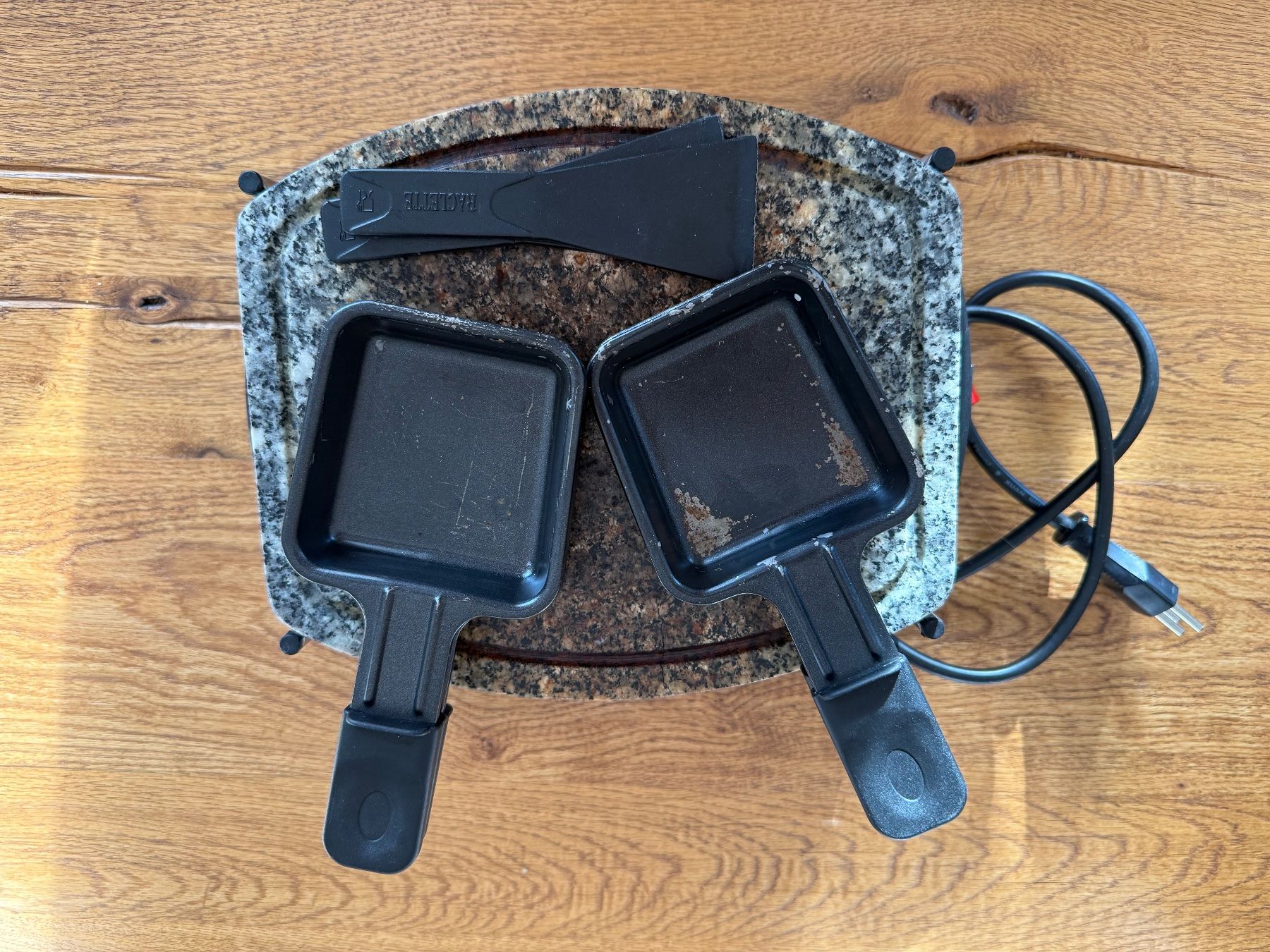 Appareils de cuisine: Four à raclette pour 4 – D'occasion à Biel/Bienne par Mimi6464 2