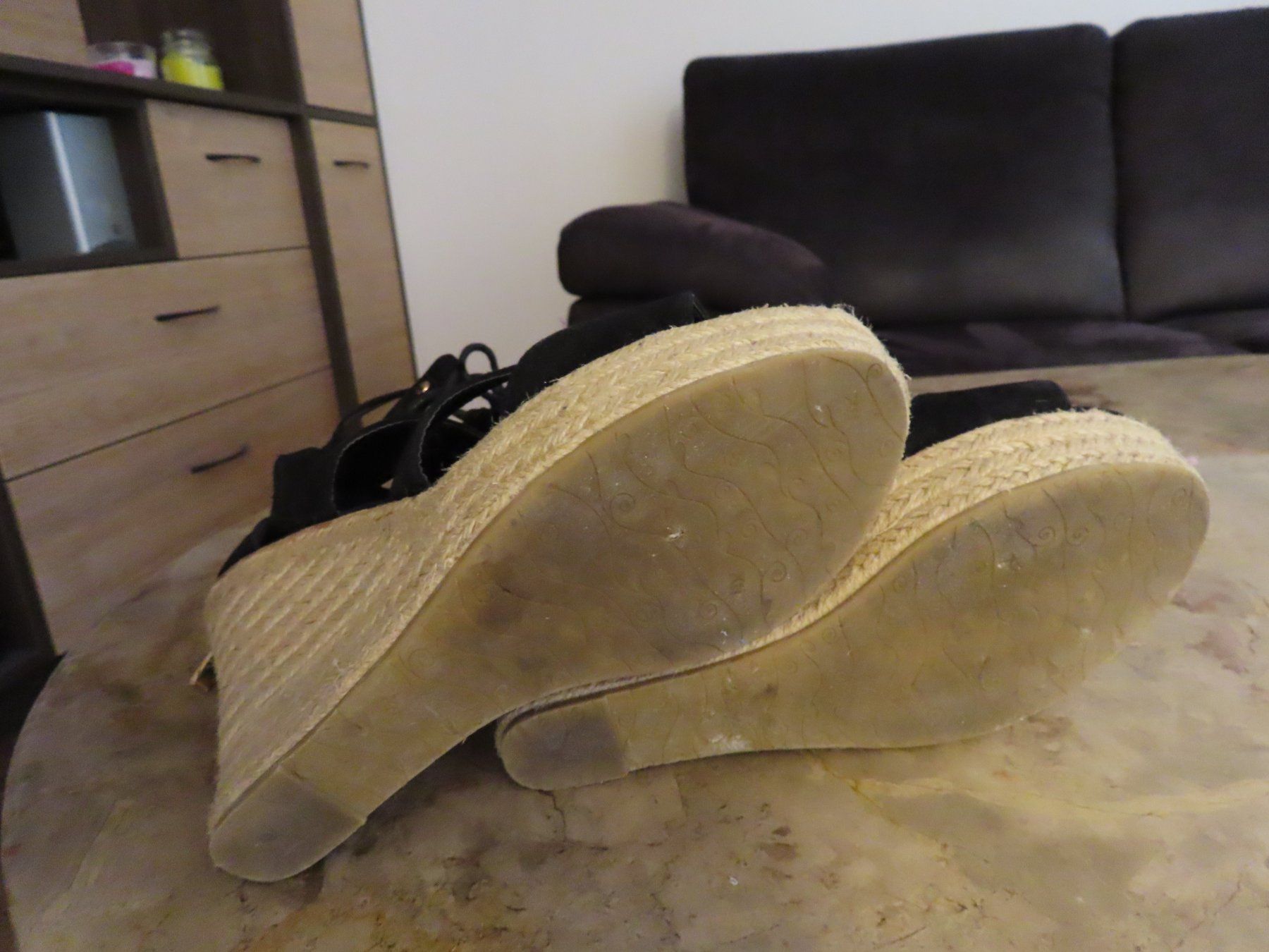 Scarpe da donna: Sandales à talons compensés – Usato da Le Locle venduto da tra_6s58 3