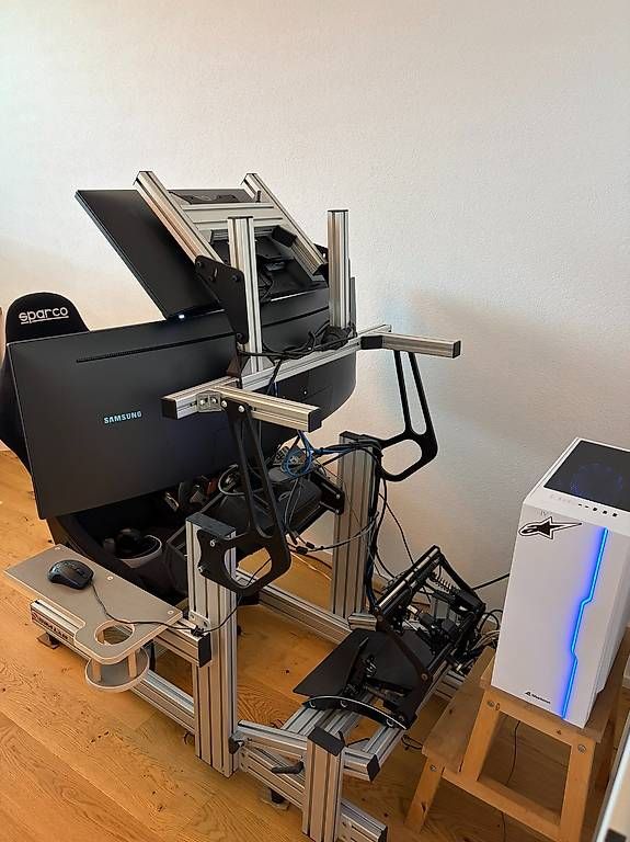 PC: Sim Racing Setup – Usato da Rüthi venduto da neuno 4