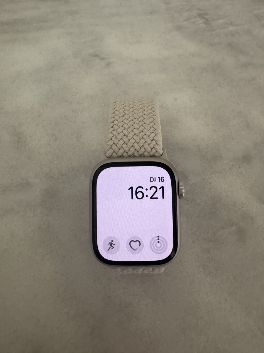 Apple Smartwatch: Apple Watch Series 8 GPS – Usato da Wil SG venduto da Edz2017 1