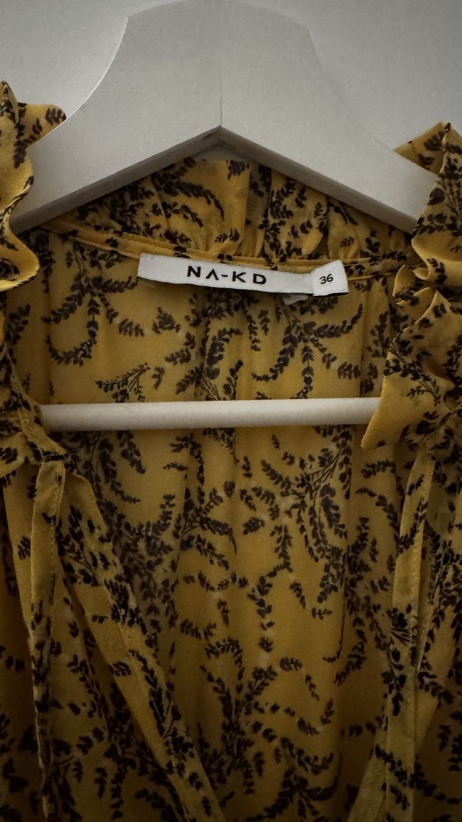 Na-kd Vestiti: Dress NA-KD yellow pattern size 36  – Nuovo (secondo la descrizione) da Dietikon venduto da sar_f87k 1