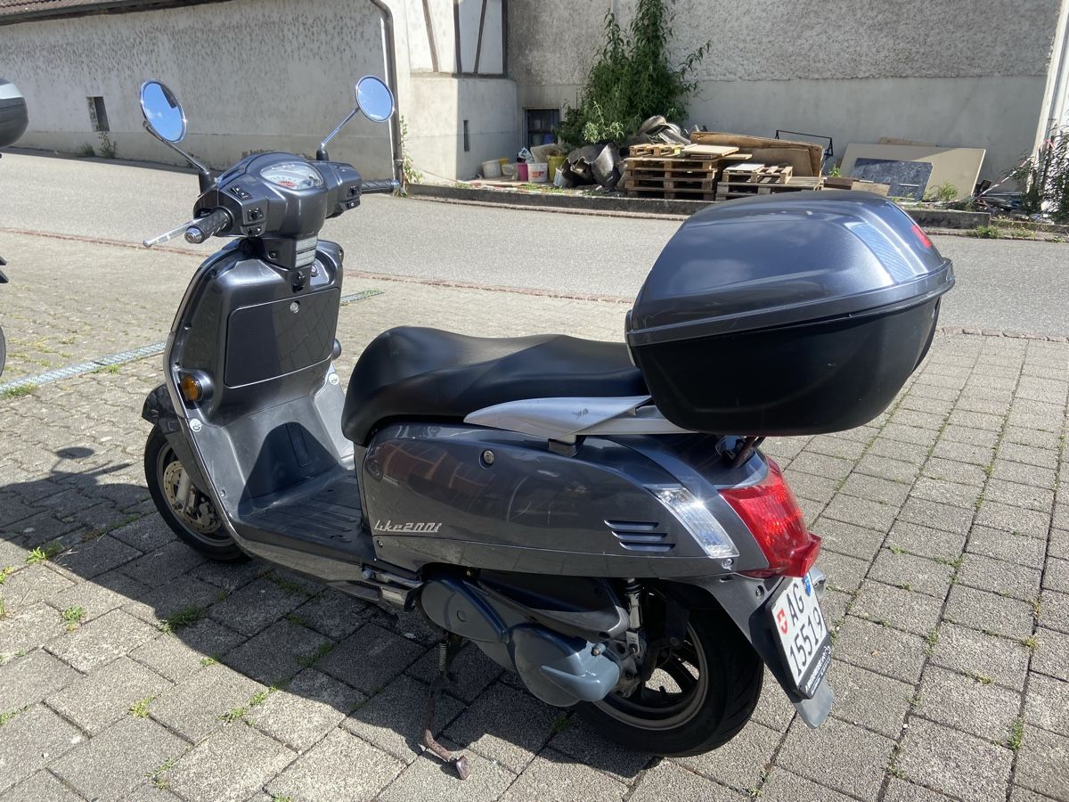 Kymco Scooter: Kymco Like 200i Top – Usato da Rümikon AG venduto da Rollershop 7