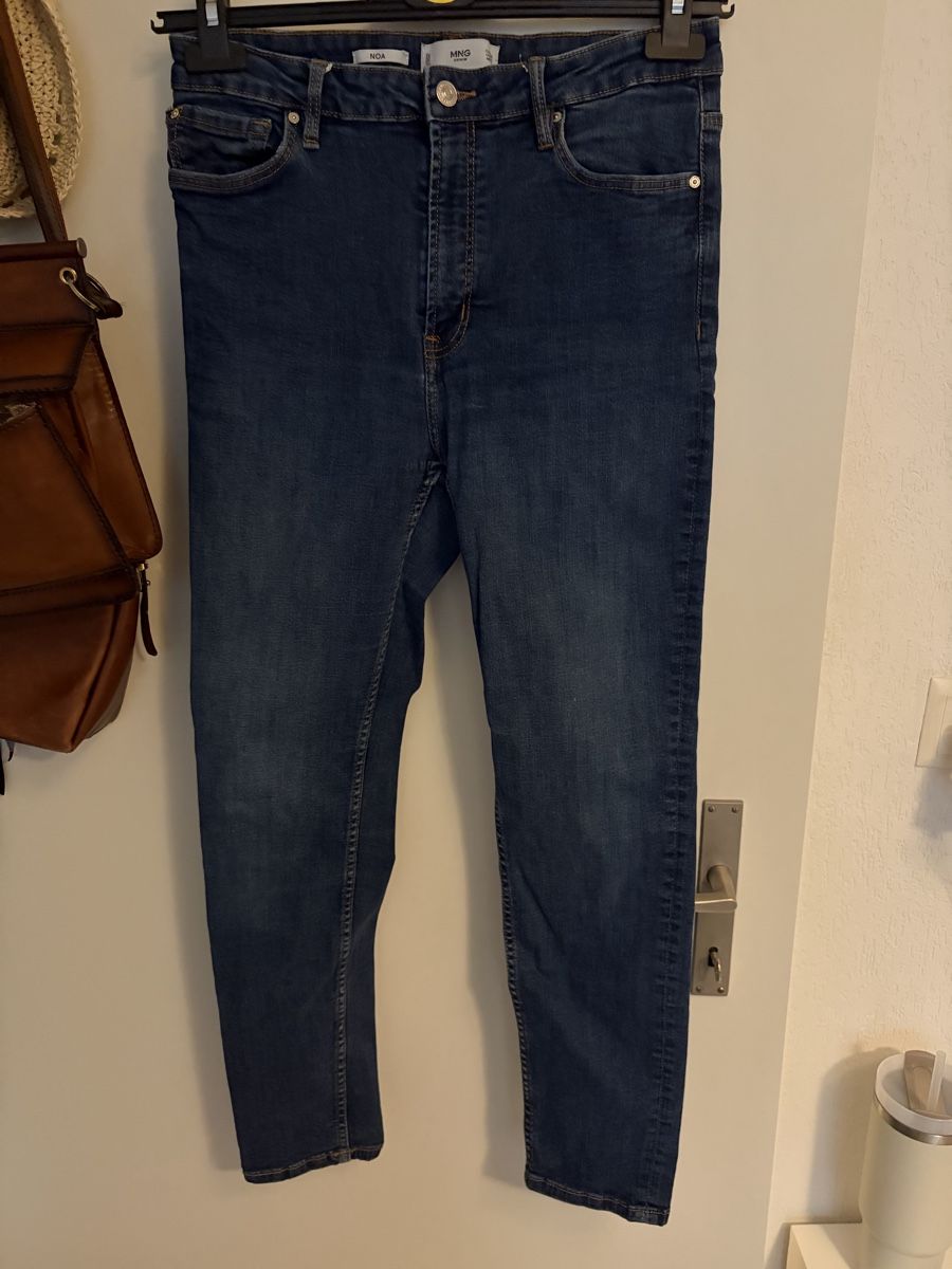 Mango Jeans: Jeans Hose – Usato da Olten venduto da edona_muslija