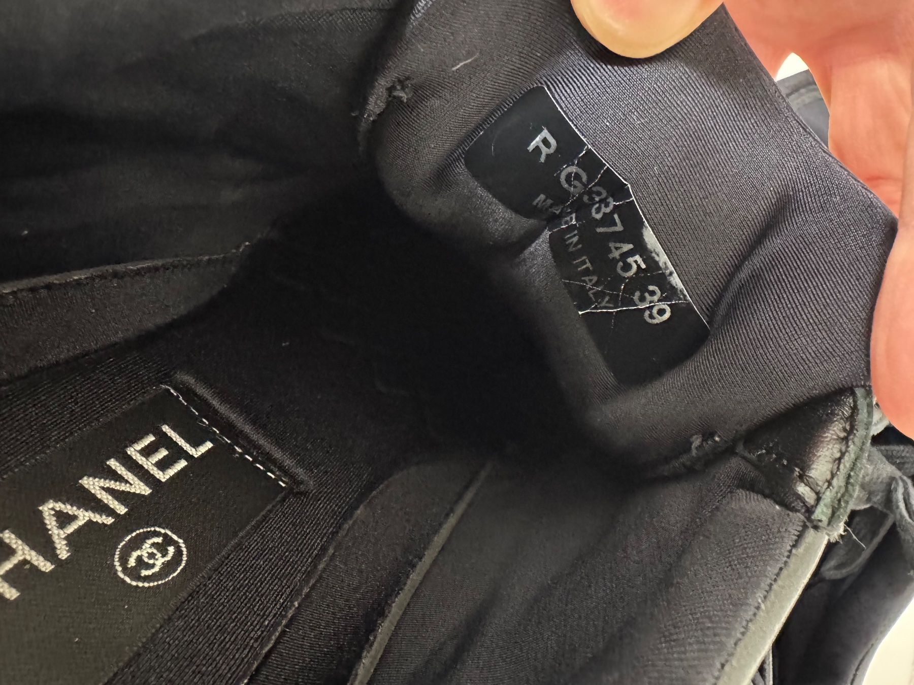 Chanel Scarpe da donna: Chanel Sneakers – Nuovo (secondo la descrizione) da Malters venduto da nora_91 3