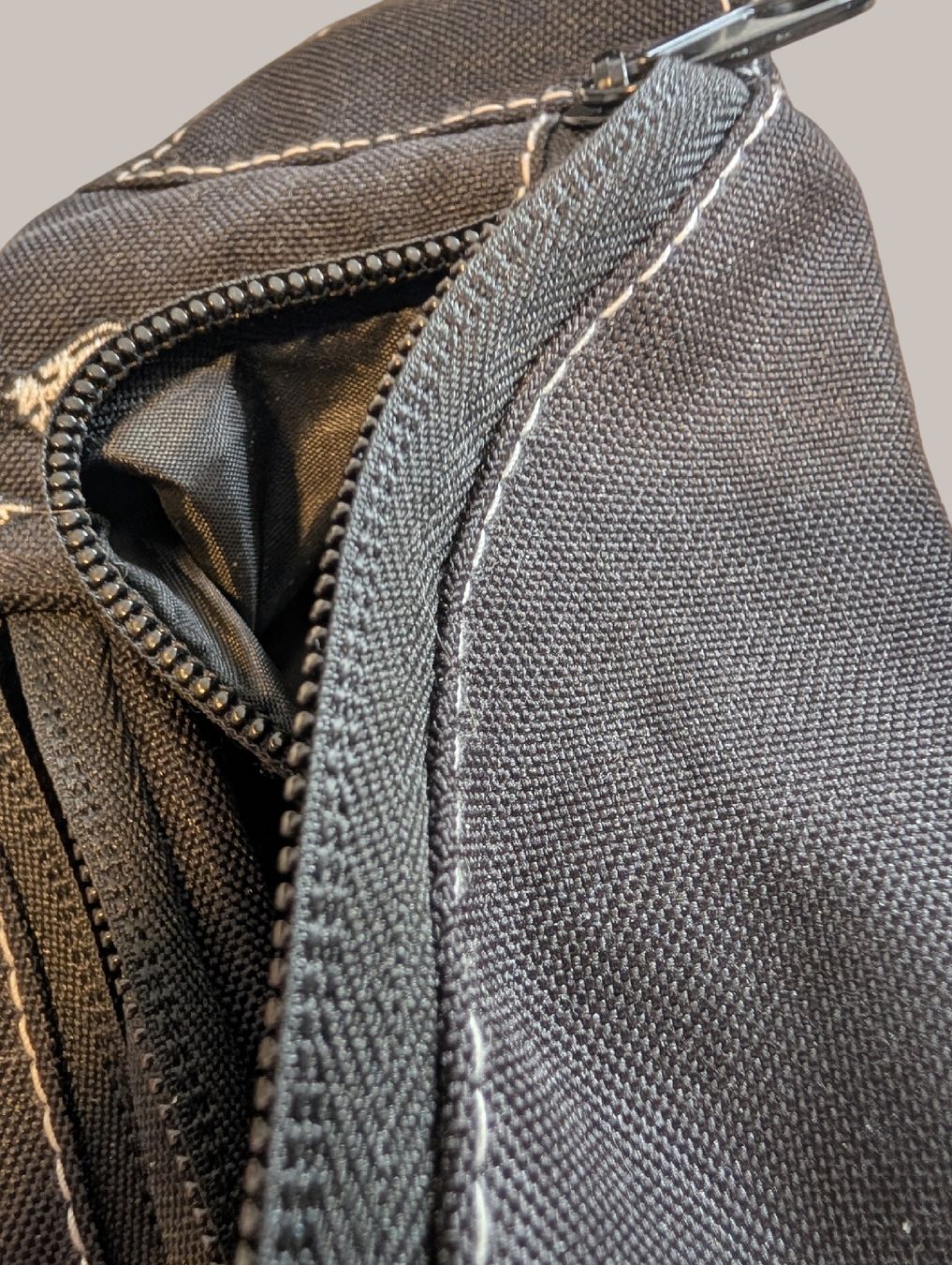 Borse: Praktisch neue Bauchtasche Y2K – Nuovo (secondo la descrizione) da St. Gallen venduto da nadinewho 4