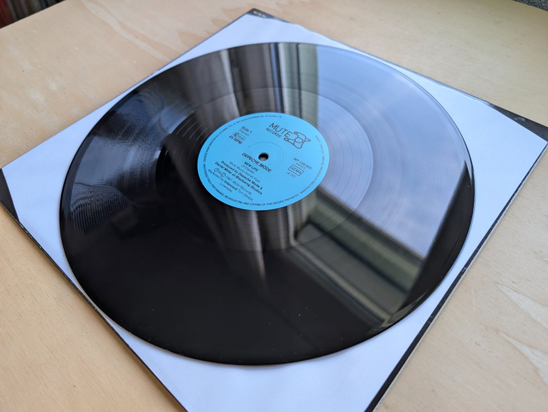 Dischi in vinile: Depeche Mode – New Life  D 81 – Usato da Ebikon venduto da kisuM 4