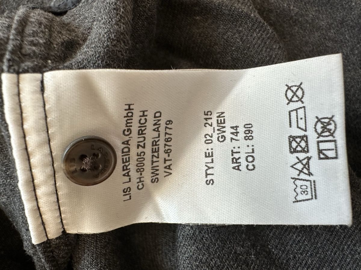 Lis Lareida Vestiti: Kleid Lis Lareida – Usato da Leuk Stadt venduto da medii1 2