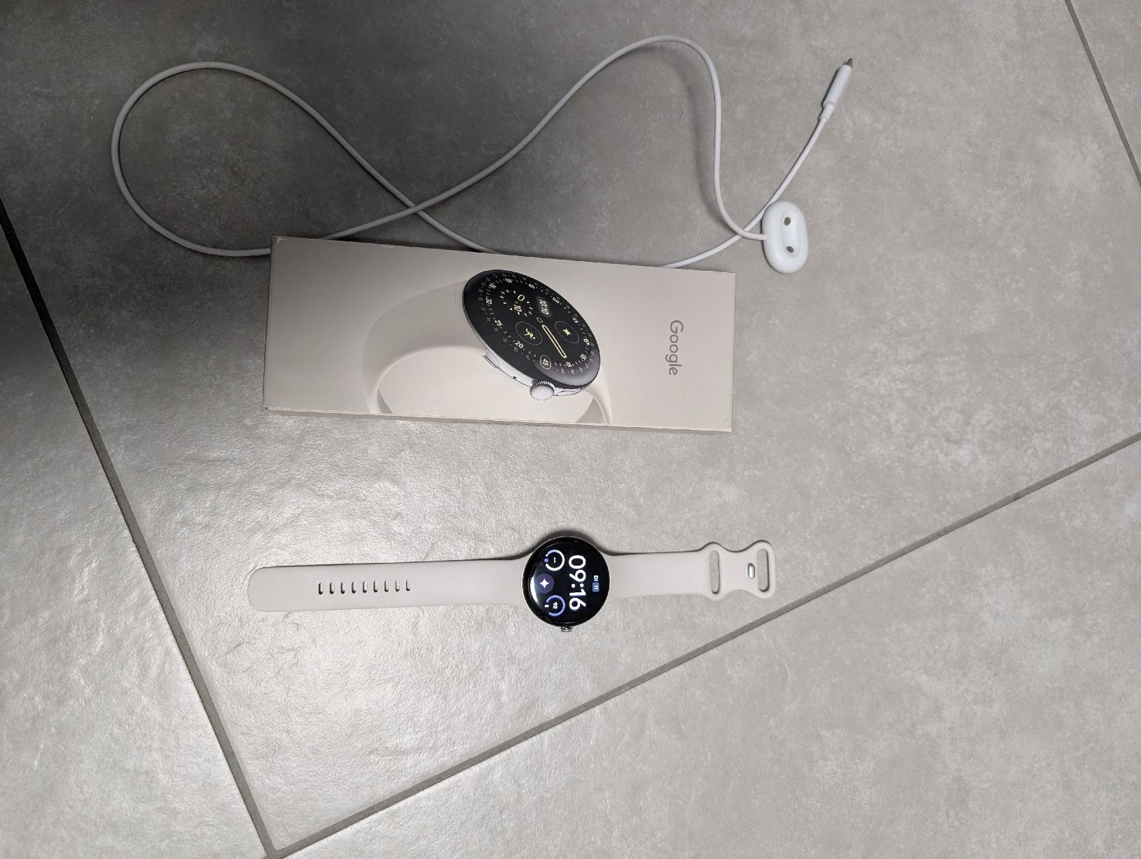 Google Smartwatch: Google Pixel Watch 4 LTE mit OVP 45/mm – Gebraucht aus Bremgarten b. Bern von donric