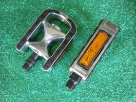 Oldtimer  Pedale Alu Guss Fabrikneu !