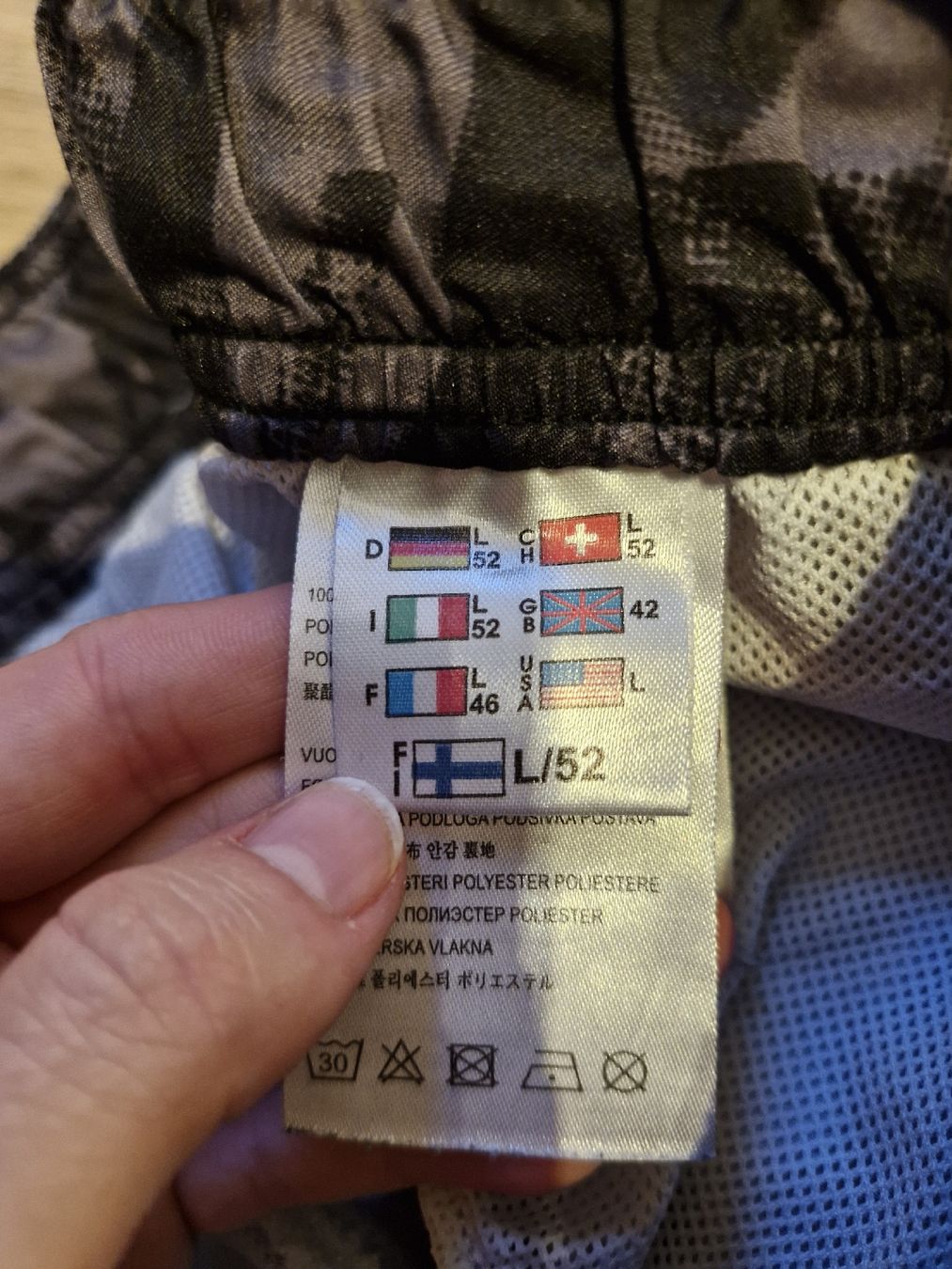 Costumi da bagno: 2x Badehosen – Usato da Muotathal venduto da Sereina-muheim 3
