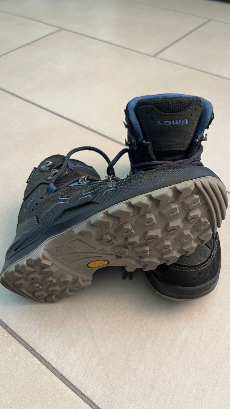 Lowa Schuhe für Jungen: Wanderschuhe Kinder Lowa KODY EVO GTX Mid Junior – Neu (gemäss Beschreibung) aus Ittenthal von Marillen_Prinzessin 2