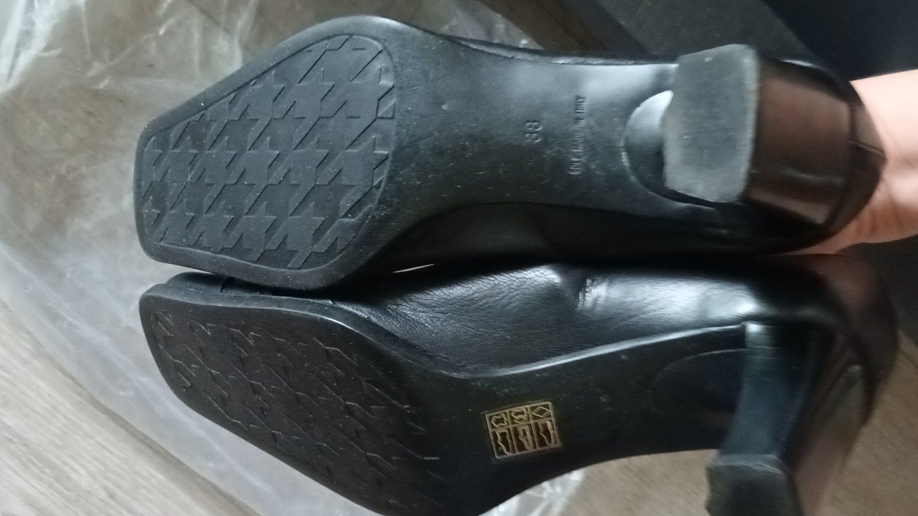 Chaussures femmes: Bata – D'occasion à Chêne-Bougeries par FamilleGanev 1