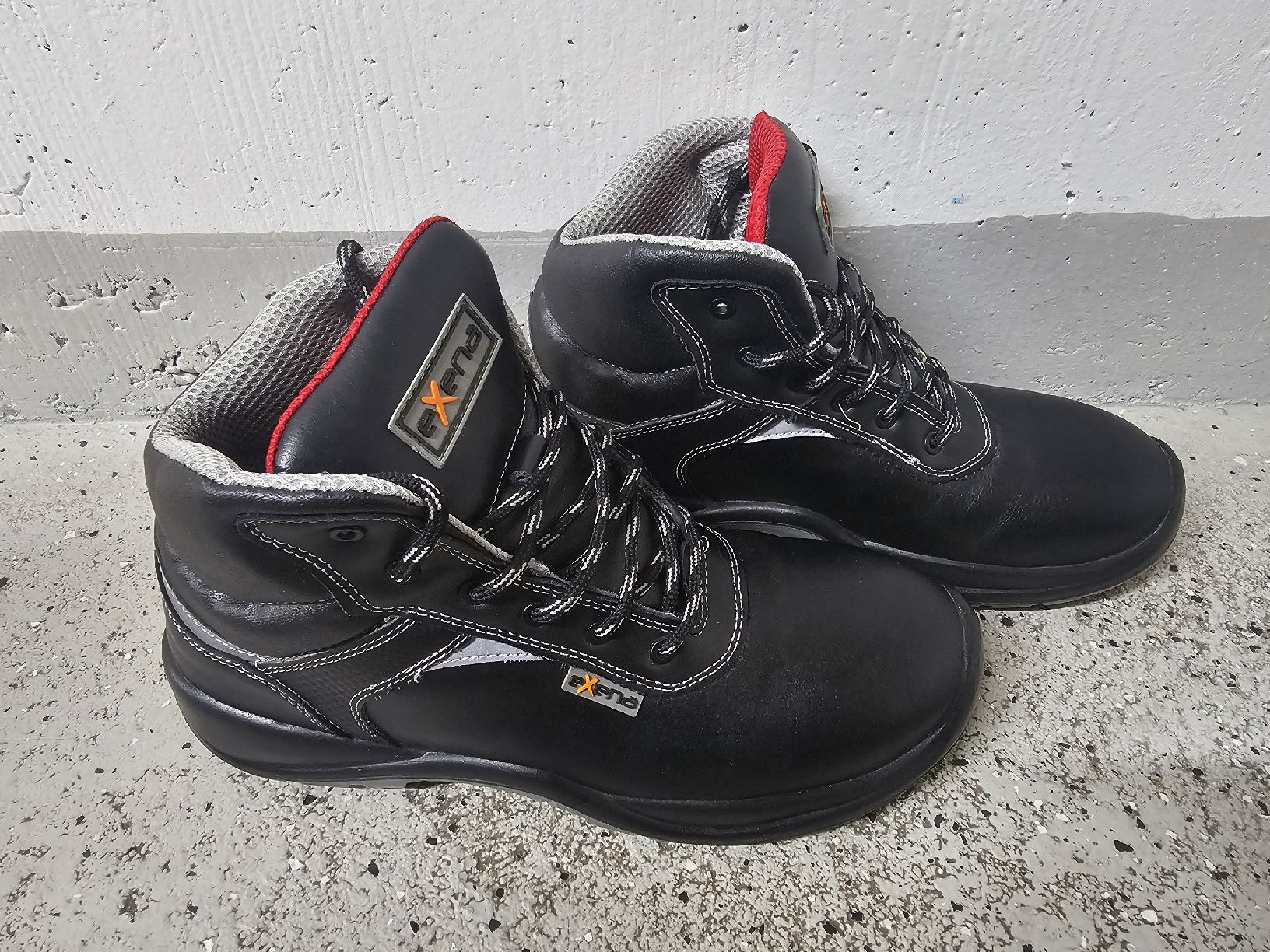 Scarpe da uomo: Arbeitssicherheitsschuhe 42 – Nuovo (secondo la descrizione) da Fahrwangen venduto da LukNB
