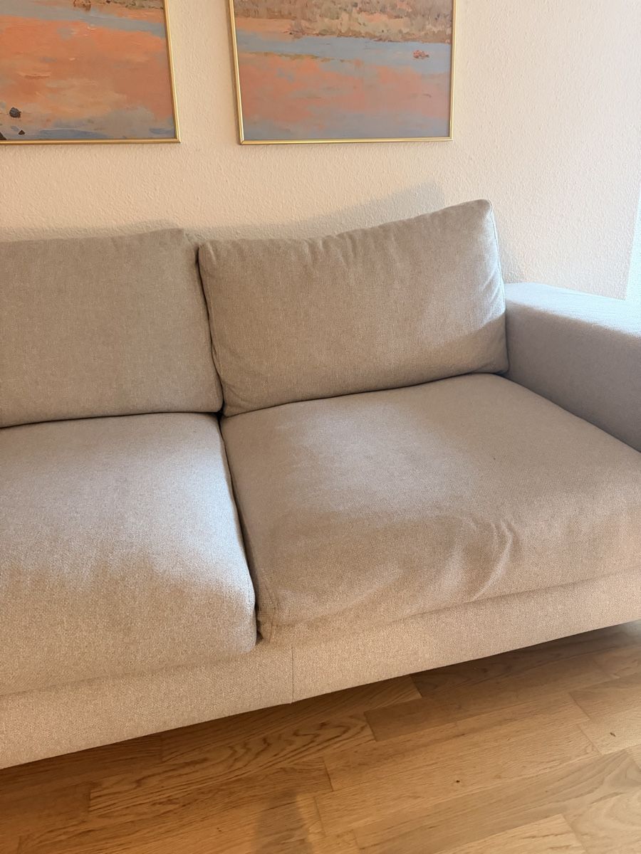 Sofas: Ecksofa hellgrau mit Récamiere gebrauchter Zustand – D'occasion à Zürich par ssereina 2