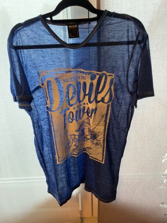 🌊 T-shirt Devil’s Point bleu transparent T.S