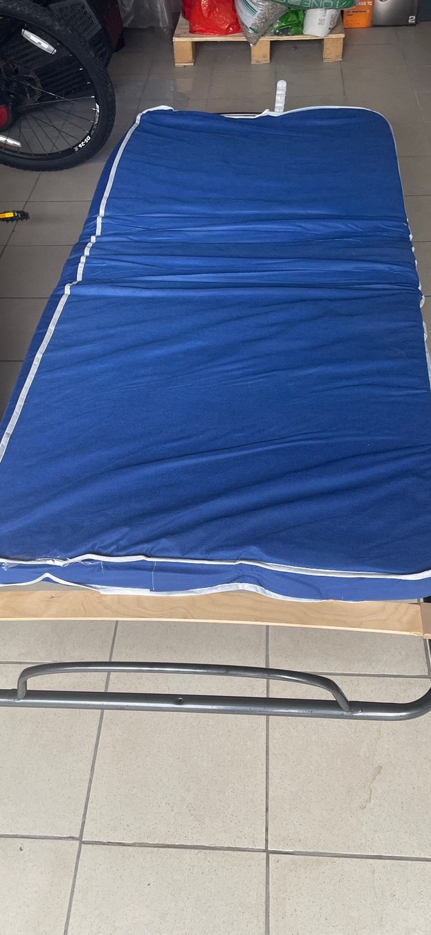 Letti: Letto pieghevole – Usato da Biasca venduto da cdm_2jrj