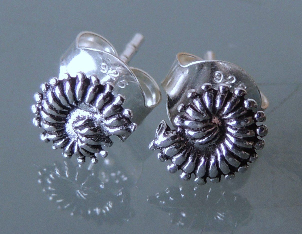 Orecchini pendenti & Orecchini a lobo: Silber 925 Ammonit Ohrstecker 7 mm – Nuovo e nell'imballaggio originale da Waldenburg venduto da schaller707