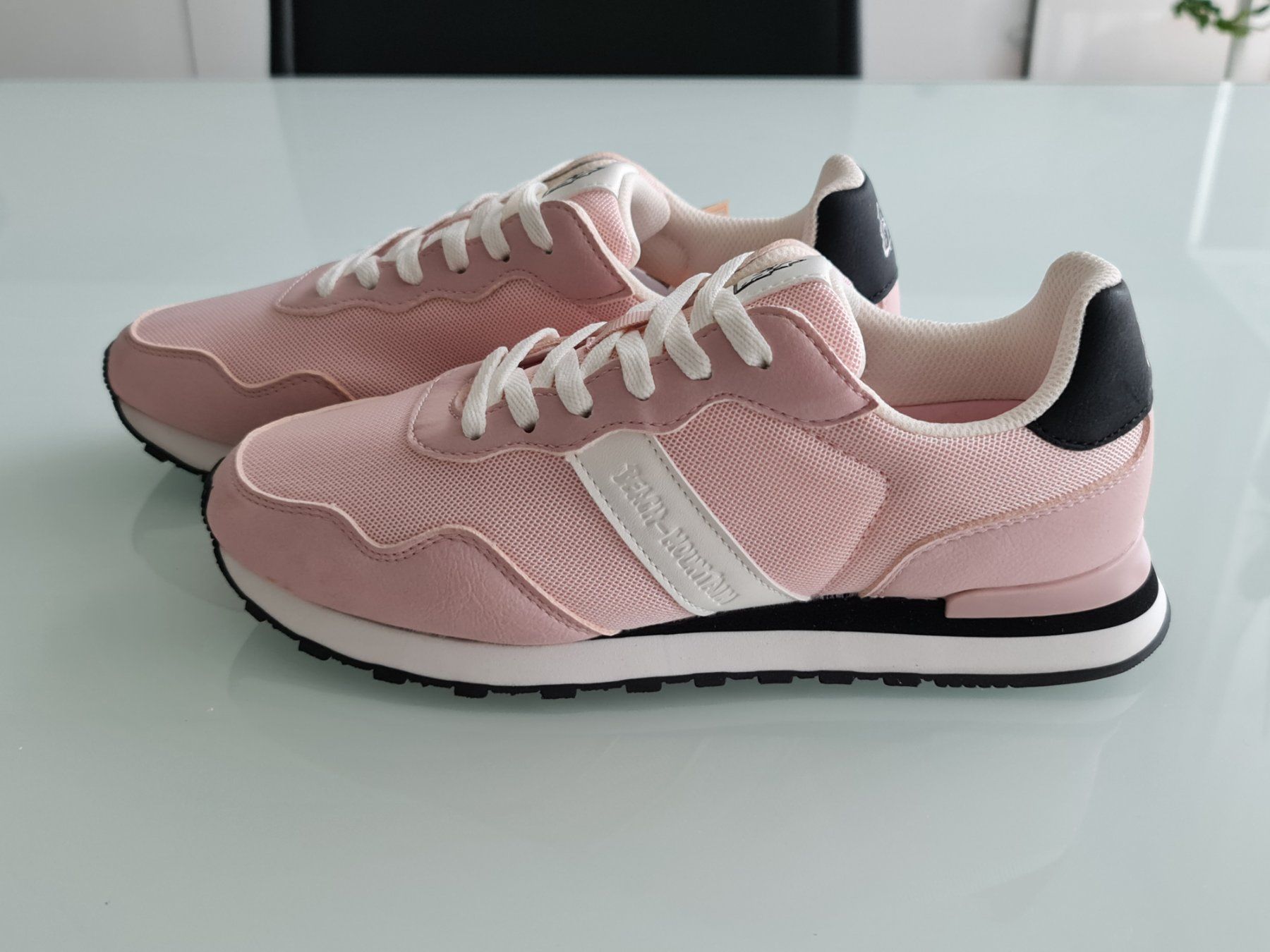 Scarpe da donna: Gr. 37 - Beach Mountain Sneaker, Neu – Nuovo e nell'imballaggio originale da Nürensdorf venduto da Mandy_Nguyen