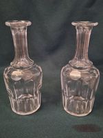 2 alte ,geschliffene Glasflaschen  , als Vasen sehr hübsch