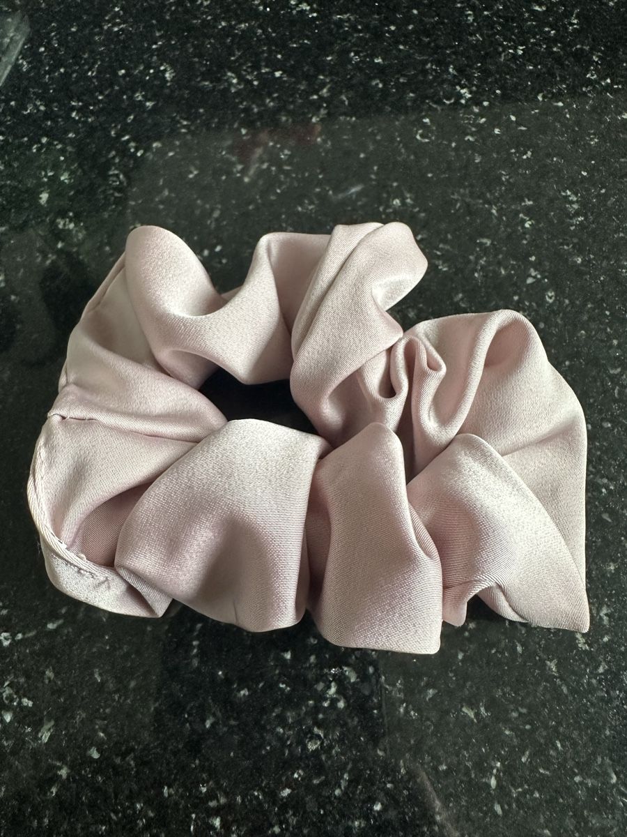 Haarschmuck: Haargummi Satin 2er Set neu – Neu und originalverpackt aus Zufikon von tam_gfx6 2