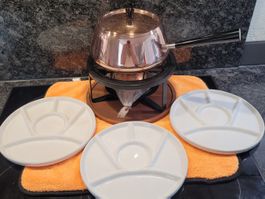 EIN AUSSERGEWÖHNLICHES FONDUE-SET VON SPRING ABSOLUT SELTEN!