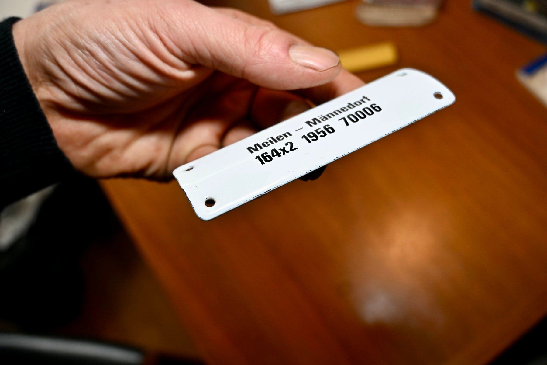 SBB/CFF/FFS Insegne: Emaille - Schild SBB-SöB 10 x 3 cm MEILEN  - MÄNNEDORF 1956 – Usato da Pfaffhausen venduto da mono_rec 6