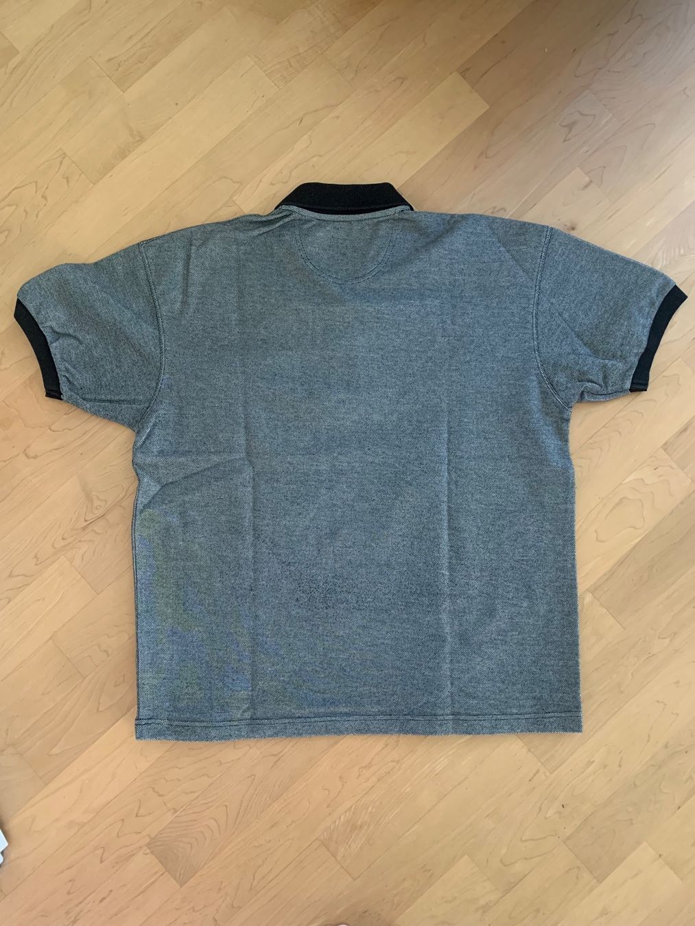 Warren & Parker Magliette Polo: Warren & Parker Poloshirt – Usato da Ennetbaden venduto da usemiste 1