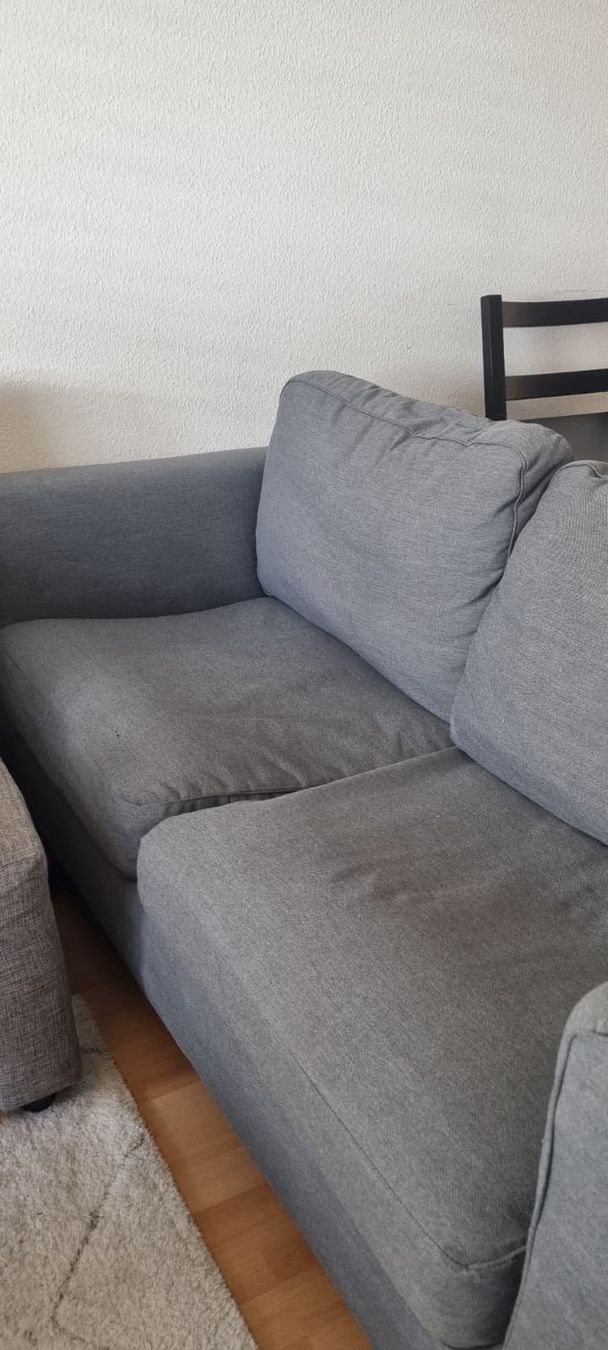 Ikea Divani: Grey two-seat sofa (IKEA VIMLE) – Usato da Basel venduto da fre_h5zr 1