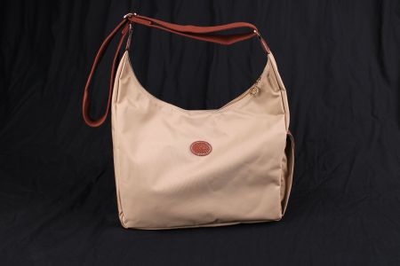 LONGCHAMP Handtasche Crossbody Hobo Bag beige kaum gebraucht