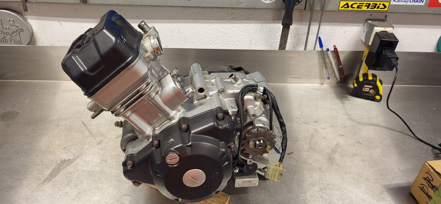 Honda Motori: Moteur Honda CBR 125 – Difettoso da Le Noirmont venduto da lio_mh2x