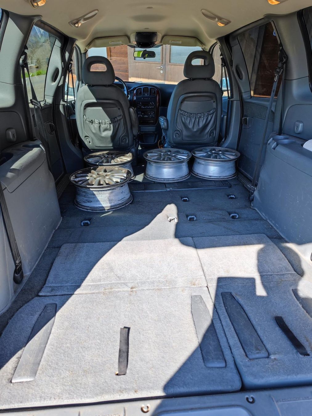 Chrysler Automobili: Chrysler Grand Voyager 3.3 LX – Difettoso da Kerns venduto da Tvr13 4
