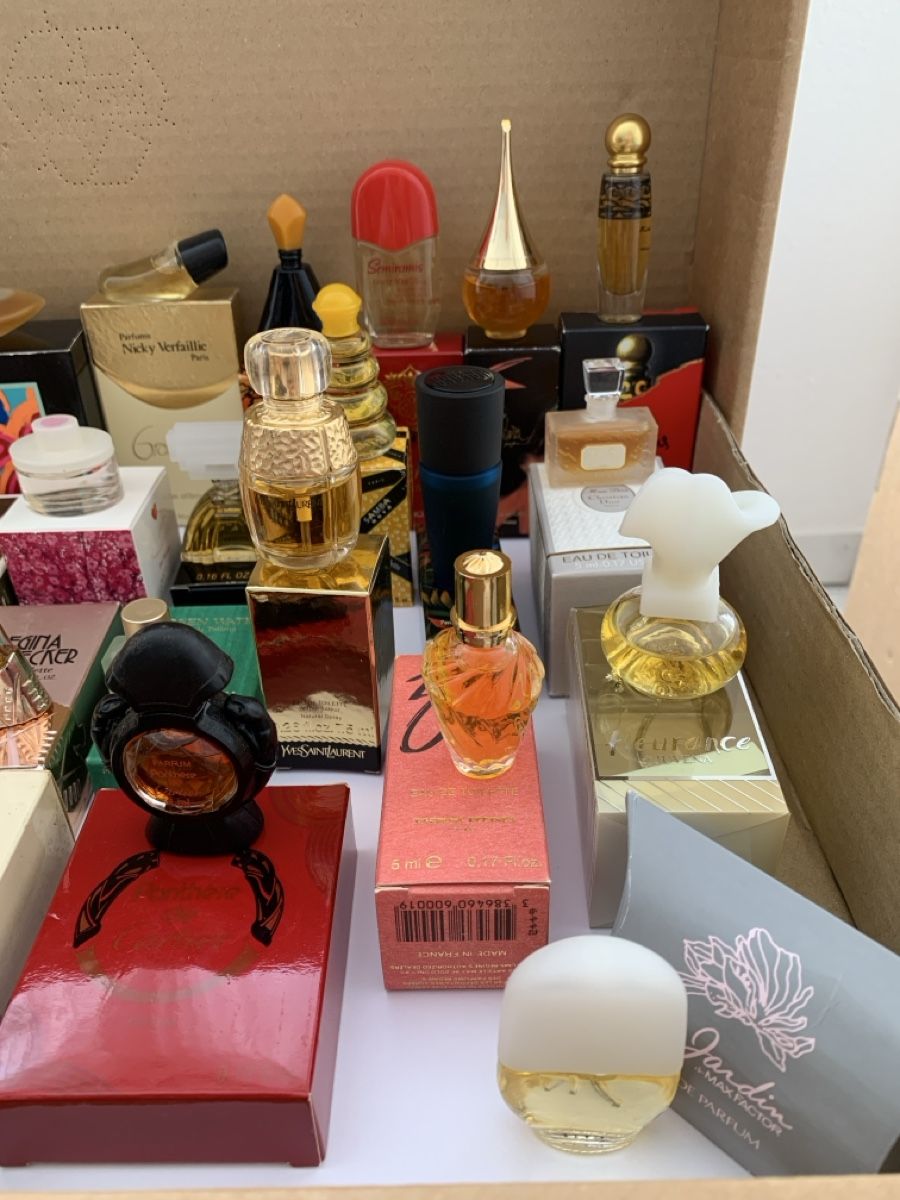 Parfums & Eau de Toilette: Schöne Parfum Miniaturen – D'occasion à Hochdorf par Blume007 7